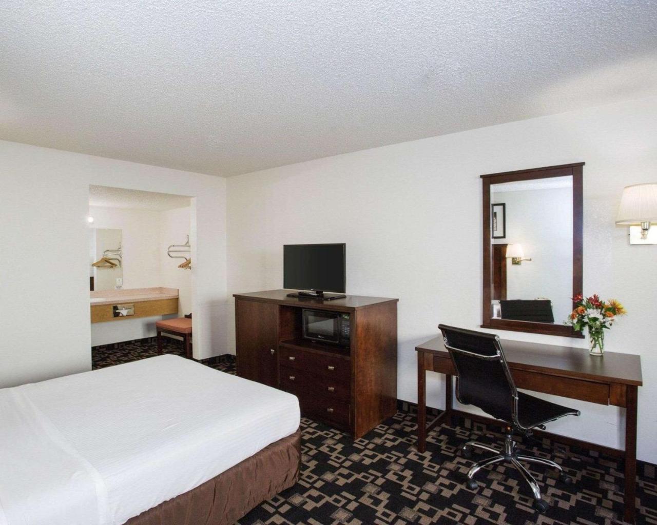 Morningglory Inn & Suites Bellingham Exterior foto